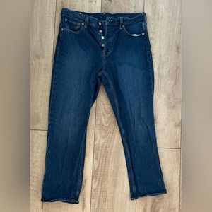 Gap High Rise Cheeky Straight w/ Washwell, 31R